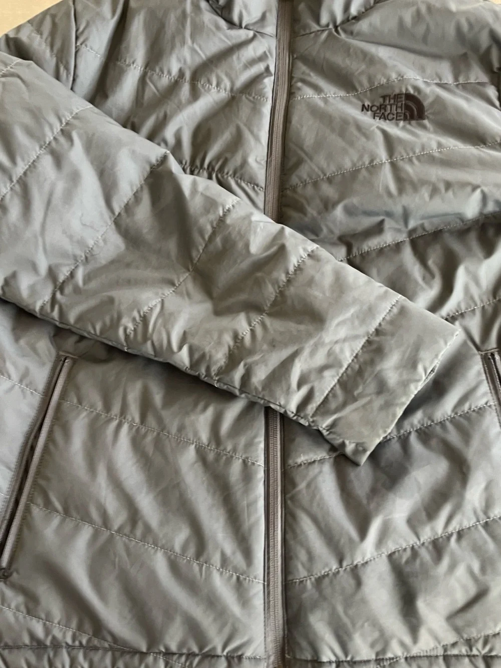 The North Face Puffer Jacket , ladies XL/TG , gray , perfect condition